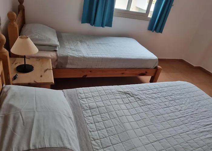 Paphos Holiday Home Σπίτι διακοπών *