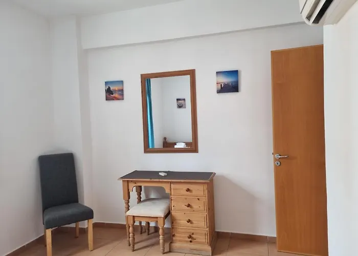 Paphos Holiday Home Σπίτι διακοπών