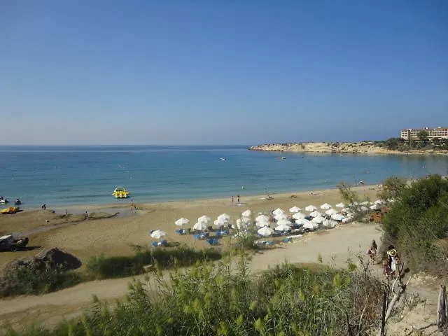 Paphos Holiday Home *