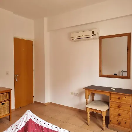 Paphos Holiday Home Tatil Evi Pafos