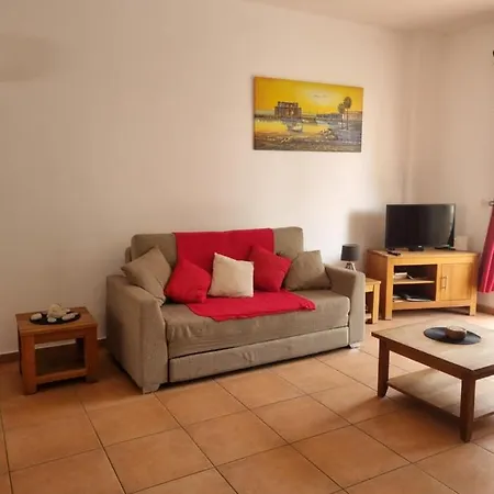 Paphos Holiday Home *